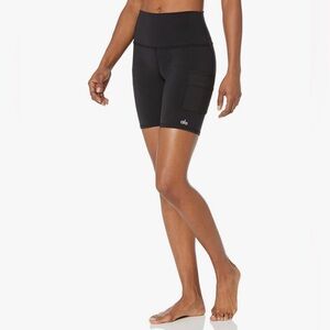 ALO YOGA High Waist Cargo Shorts